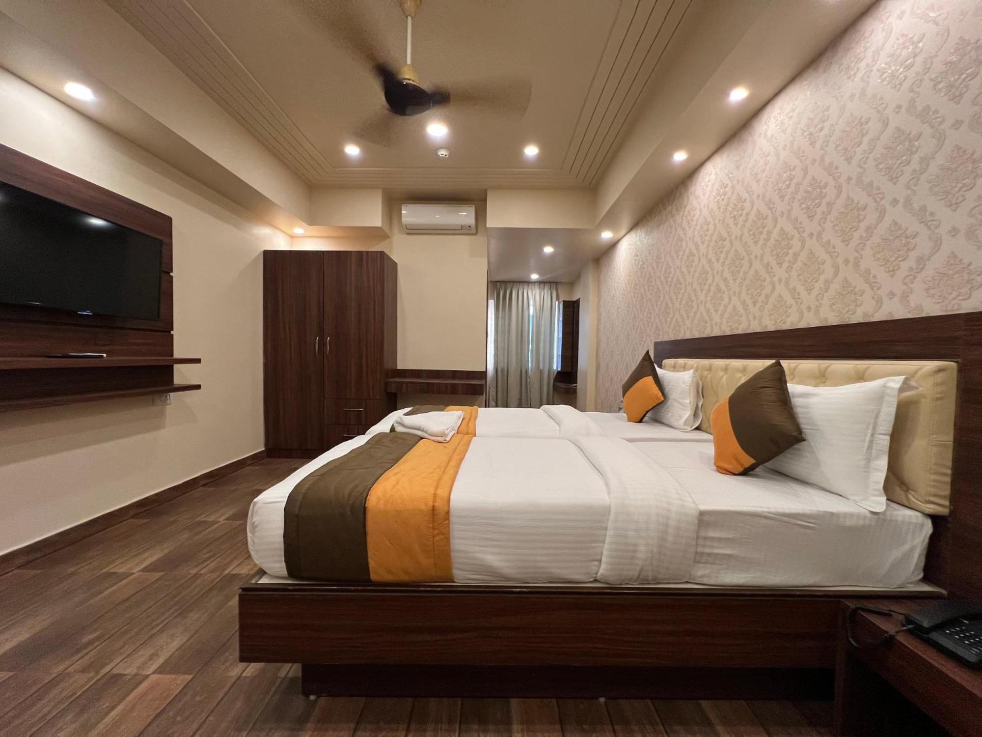 Grand Falcon Electronic City Kammasandra Exterior foto