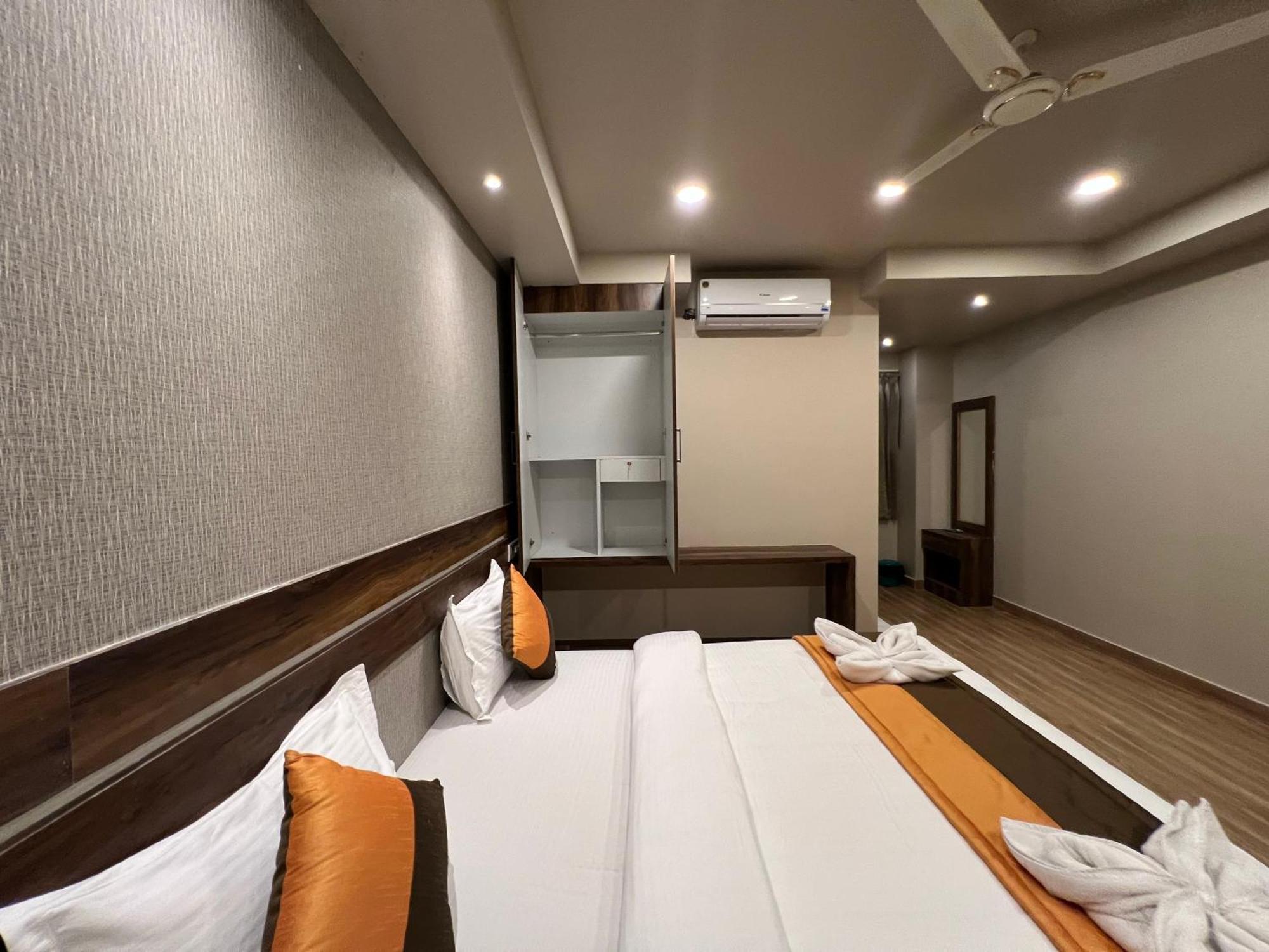Grand Falcon Electronic City Kammasandra Exterior foto