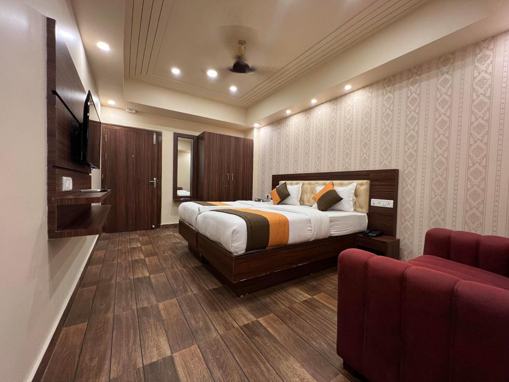 Grand Falcon Electronic City Kammasandra Exterior foto